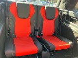 メルセデス・ベンツの定める厳しい基準をクリアしたお車のみをご案内させて頂きます。納車前整備はメーカー規定に基づき当店3Fの指定工場で入念に行なわれます。熟練のメカニックがお客様のお車を整備致します。