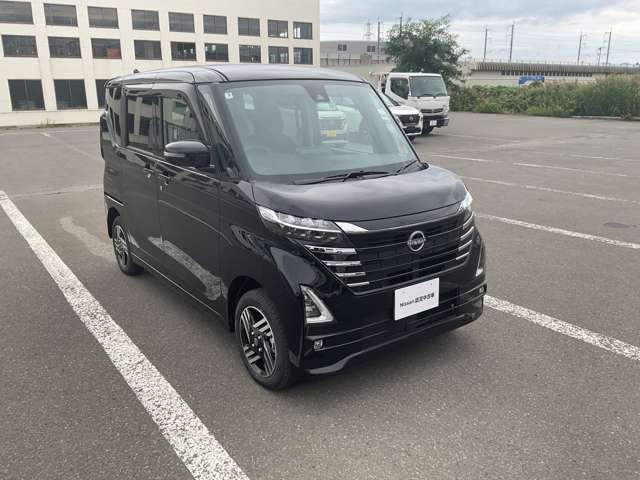 日産 ルークス ハイウェイスターX 4WD の中古車詳細 (100km, ブラック