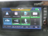 USBオーディオ、Bluetooth・AppleCarPlay・AndroidAuto対応の純正ディスプレイオーディオ。お気に入りの音楽を聴きながら快適なドライブをお楽しみください。
