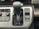 気になる車はすぐにお問い合わせください!画面右側の0066から始まる無料ダイヤルからお問い合わせ下さい!専門スタッフがお車のご質問にお答えいたします!