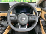 【純正革巻きステアリング】上質な革を使用することで、手にしっかり馴染みとても運転しやすいハンドルです♪