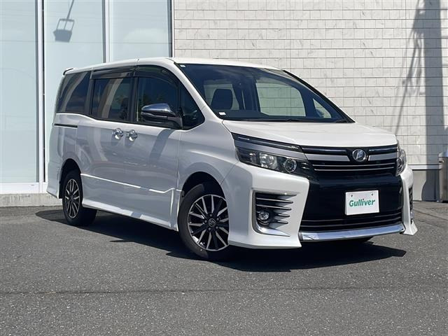 ヴォクシー2.0 ZS 煌II 4WD修復歴無し