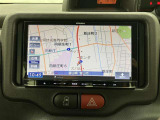 使いやすいナビで目的地までしっかり案内してくれます。各種オーディオ再生機能も充実しており、お車の運転がさらに楽しくなります!