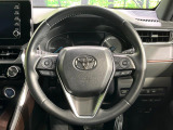【レーダークルーズコントロール】高速道路での長距離走行が楽に!!自動で速度を保つクルーズコントロールが、衝突軽減システムと連携し、前方の車両を感知して車間を保つように速度調節してくれます!!