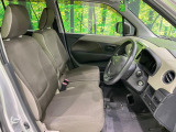 運転席シート廻りは使用感も少なく、良好な状態となっています。丁寧に使われていたことがよくわかりますね。