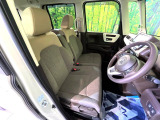 運転席シート廻りは使用感も少なく、良好な状態となっています。丁寧に使われていたことがよくわかりますね。