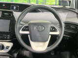 【ステアリングスイッチ】運転中、前方から目線をそらすことなく、オーディオ等の操作が可能な便利機能!安心&快適なドライブを演出してくれます♪