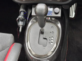 【マニュアルモード付きAT(シフト)】「自分自身でエンジンをコントロールしたい!」という運転好きのための機能が付いたシフトです!