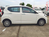 【届出済未使用車とは】自動車の分類では「新車」「中古車」この2種類しかありません。走行距離が100km未満かつ初度登録または初度届出された車両を「届出済未使用車」と呼んでいます。