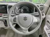 【純正革巻きステアリング】上質な革を使用することで、手にしっかり馴染みとても運転しやすいハンドルです♪