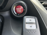 気になる車はすぐにお問い合わせください!画面右側の0066から始まる無料ダイヤルからお問い合わせ下さい!専門スタッフがお車のご質問にお答えいたします!