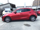 サイドビューです。車が走り去るまで、人の目に移りこむもの。見る人を魅了したい・・・。そんな想いでマツダデザインは作り出されています。