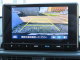 ガイドライン付バックカメラで、バックの安心感がとても増しますね!