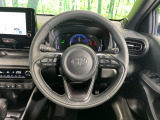 【純正革巻きステアリング】上質な革を使用することで、手にしっかり馴染みとても運転しやすいハンドルです♪