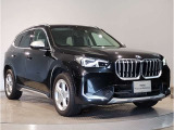 【BMWの伝統-2】時代を超える美しさ。磨き抜かれたエアロダイナミクスが瞳を奪う。一目で伝わるスポーティーなプロポーションは、BMWの走行性能を生み出すのに欠かせない要因の一つです。