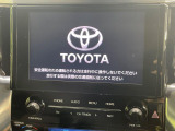 【ナビ機能付きディスプレイオーディオ】ナビ機能搭載の他、お持ちのスマートフォンと連携して、ナビやbluetoothでの音楽再生が可能です♪デザインはもちろん操作性も良好!