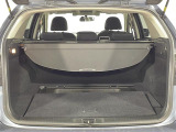 【トランク】積み込みやすくて、たっぷり積める荷室です。シートアレンジできるものは、乗車人数と荷物の量や大きさによってシートを動かすことができるので、より快適なドライブが可能です!