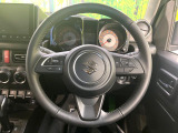 【ステアリングスイッチ】運転中、前方から目線をそらすことなく、オーディオ等の操作が可能な便利機能!安心&快適なドライブを演出してくれます♪