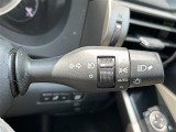 【オートライト(AUTO)】外の明るさをシステムが感知して、自動でヘッドライトが点灯します!ヘッドライトをつけ忘れを防ぐ便利機能です。