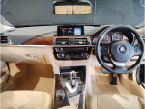 アウトバーンでの走行を見据えたBMWのブレーキシステムはもしもの時にもいち早くマシンを停止してくれます。