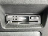 【ETC】高速道路の料金所をストレスなく通過!話題のスポットやサービスエリアに多い「スマートIC」利用時は必須のアイテムです。当店でセットアップを実施、ご納車当日からすぐにご利用いただけます!