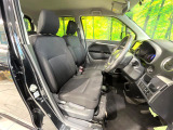 運転席シート廻りは使用感も少なく、良好な状態となっています。丁寧に使われていたことがよくわかりますね。