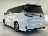 安心の全車保証付き!(※部分保証、国産車は納車後3ヶ月、輸入車は納車後1ヶ月の保証期間となります)。その他長期保証(有償)もご用意しております!※長期保証を付帯できる車両には条件がございます。