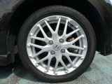 純正アルミホイル装着車です.タイヤは新品へ交換いたします。