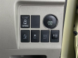 気になる車はすぐにお問い合わせください!画面右側の0066から始まる無料ダイヤルからお問い合わせ下さい!専門スタッフがお車のご質問にお答えいたします!