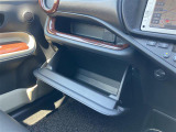 店舗にて現車の確認もいただけますので、お電話で在庫のご確認の上是非ご来店くださいませ!!!