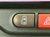 【パワースライドドア】スマートキーや運転席のスイッチでスライドドアの開閉が可能♪電動だから力を入れてドアを開ける必要が無く、小さいお子様でも、重い荷物を持っている時もラクに開け閉めできます♪