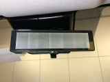 バックミラーに映像も映ります☆たくさんの荷物や大勢の人が乗っても視界問題なしです☆ワンタッチで普通の鏡にも切り替えできるので安心ですよ☆