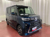 両側スライドドアなので、狭い駐車場や壁際でも安心!