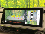 【パノラミックビューモニター】専用のカメラにより、上から見下ろしたような視点で360度クルマの周囲を確認することができます☆死角部分も確認しやすく、狭い場所での切り返しや駐車もスムーズに行えます。