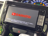 【純正ナビ】人気の純正ナビを装備。オーディオ機能も充実しており、Bluetooth接続すればお持ちのスマホやMP3プレイヤーの音楽を再生可能!毎日の運転がさらに楽しくなります!!
