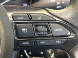【レーダークルーズコントロール】高速道路での長距離走行が楽に!!自動で速度を保つクルーズコントロールが、衝突軽減システムと連携し、前方の車両を感知して車間を保つように速度調節してくれます!!