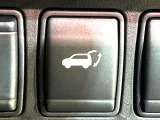 【パワーバックドア】スマートキーや運転席のボタンを押すだけでリアゲートが自動で開閉します!荷物を持っている時や、高い位置にあるバックドアを閉める際に便利な機能です♪