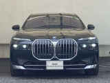 ★弊社のお車をご覧頂きありがとうございます。弊社は千葉県にあるBMW正規ディーラー店ですので安心してご検討下さい。全国各BMWディーラーにて保証サービスも受けられますので遠方のお客様もご安心下さい。★