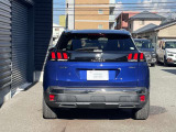 ご連絡は電話096-324-8855、メールはpeugeot@adelcars.co.jp