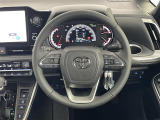 気になる車はすぐにお問い合わせください!画面右側の0066から始まる無料ダイヤルからお問い合わせ下さい!専門スタッフがお車のご質問にお答えいたします!