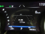 ディスプレイには運転に必要な様々な情報を表示します。
