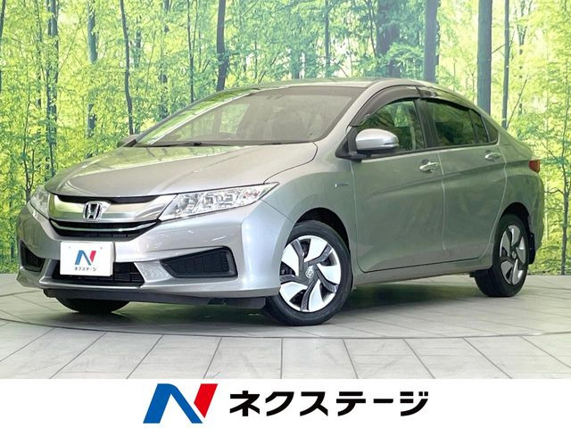 グレイス1.5 ハイブリッド LX