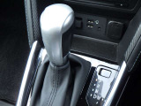 ■追加ワイド保証をご用意!例:新車から15年経過未満及び走行距離15万km未満まで加入可能!距離制限無し・保証上限金額無し2.選べる保証期間=1年〜5年3.緊急ロードサービス=365日24時間対応☆