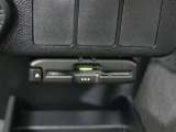 ETC車載機です。高速・有料道路の料金をキャッシュレスでスムーズに通過できます。