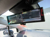 スマートルームミラー☆車体の後ろに取り付けたカメラで後方の様子を写し、その画像を提供します!