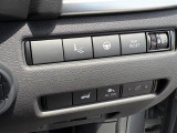 気になる車はすぐにお問い合わせください!画面右側の0066から始まる無料ダイヤルからお問い合わせ下さい!専門スタッフがお車のご質問にお答えいたします!