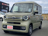 当店は最新鋭の設備を完備した大型工場併設店です☆車検・点検などオーナー様の信頼を得られるよう日々整備士達は努力を欠かしません。ハイブリッドに関する知識や診断機など確りご用意し安心をお届けします☆