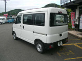 長崎自動車道【諫早IC】より車で約5分。国道34号線を大村方面へ、貝津町交差点を左折。マックスバリュー溝陸店の向いが当店です。