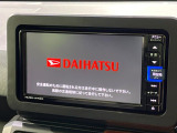 【純正ナビ】人気の純正ナビを装備しております。ナビの使いやすさはもちろん、オーディオ機能も充実!キャンプや旅行はもちろん、通勤や買い物など普段のドライブも楽しくなるはず♪