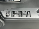 気になる車はすぐにお問い合わせください!画面右側の0066から始まる無料ダイヤルからお問い合わせ下さい!専門スタッフがお車のご質問にお答えいたします!